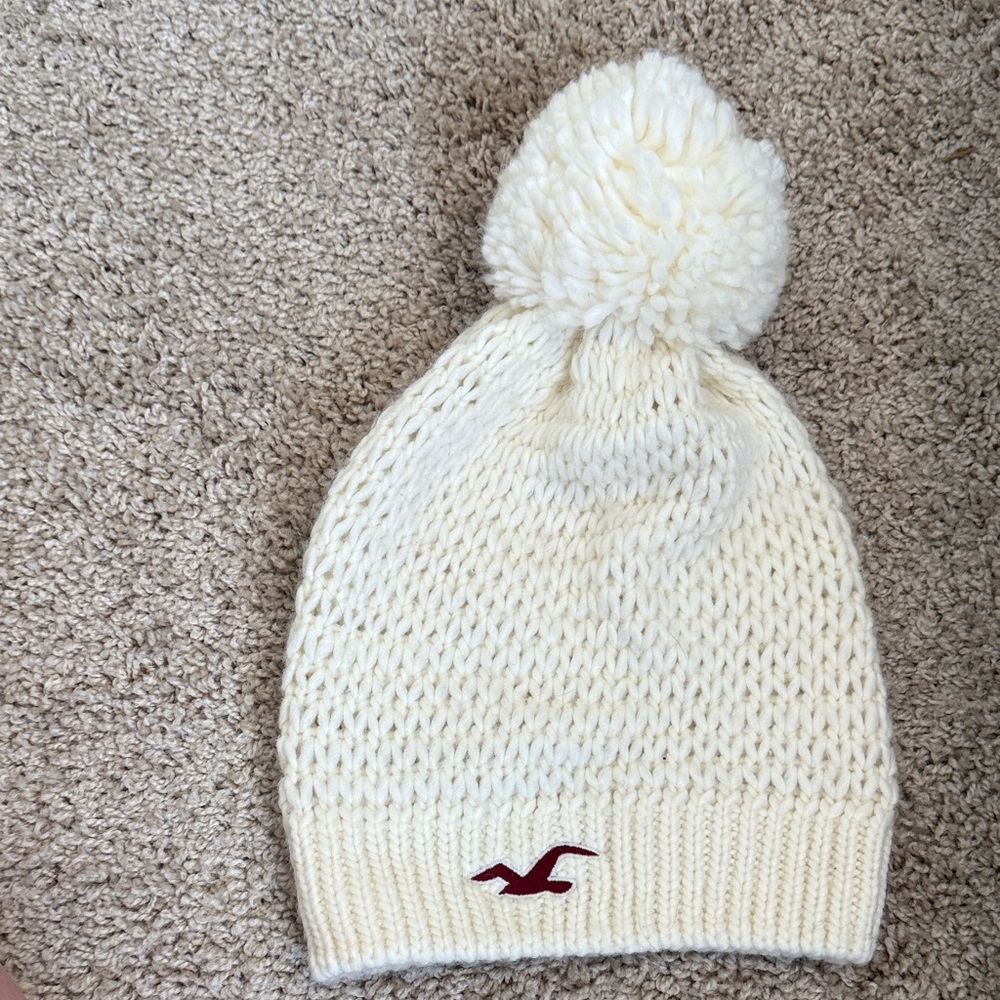 Hollister Ivory Knit Beanie with Pom